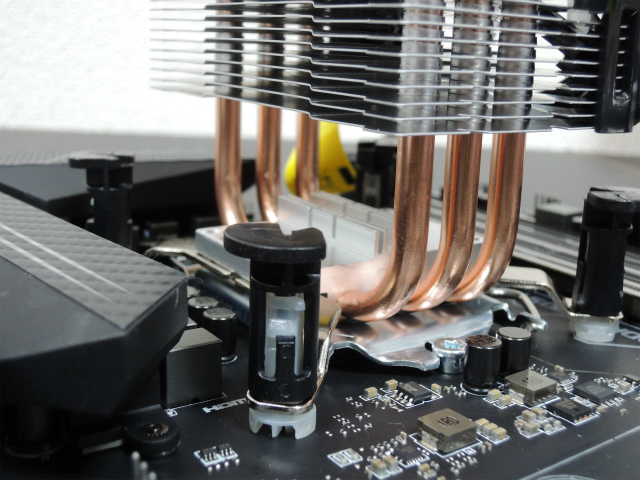 CoolerMaster Intel/AMD両CPU対応 サイドフロー型CPUクーラー Hyper TX3 EVO (型番:RR-TX3E-28PK-J1)