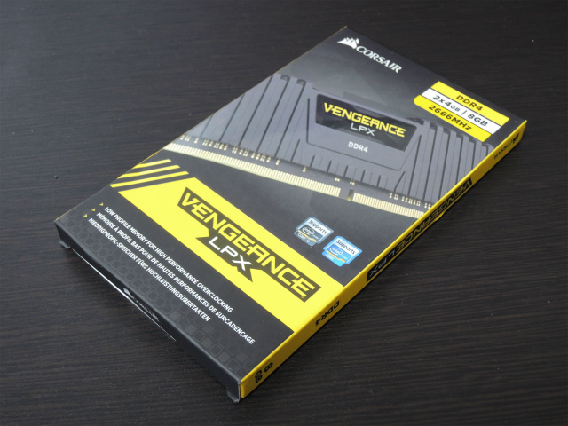 CORSAIR DDR4 メモリモジュール VENGEANCE LPX Series 4GB×2枚キット CMK8GX4M2A2666C16  開封＆取り付け - マロとトリフ